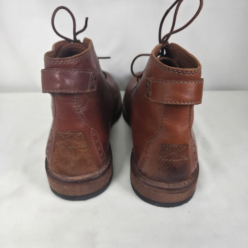 Clarks Boots Clarkdale Bud Boot Mens US 10.5 Brown Leather Ankle Chukka Lace Up